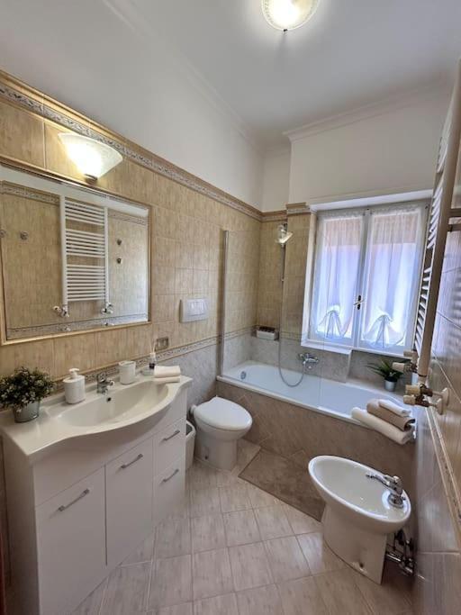 Tourist Civico42 Apartment Rom